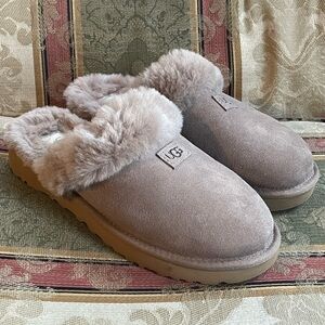 UGG genuine shearling cozy suede slipper